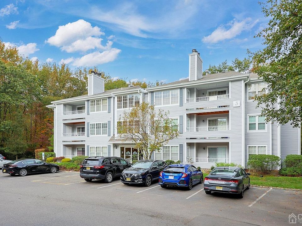 309 Raintree Ct, Helmetta, NJ 08828 Zillow