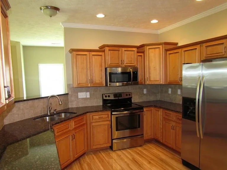 4009 Quarry Hollow Dr — Photo 5