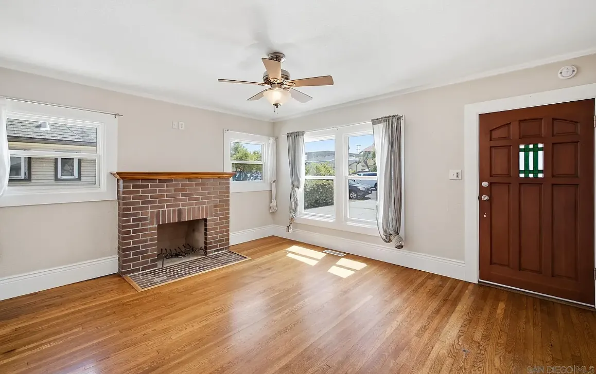 3765 Herman Ave — Photo 3