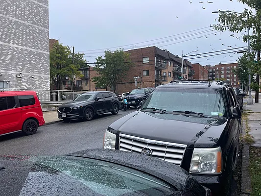 Rented by 18 REALTY | media 10