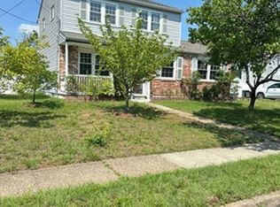 2561 Burning Tree Rd, Pennsauken, NJ 08109