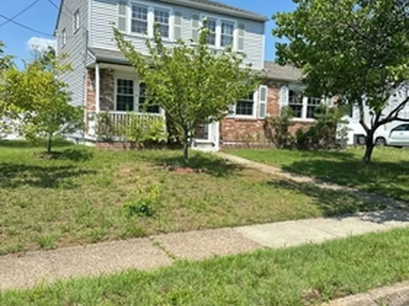 2561 Burning Tree Rd, Pennsauken, NJ 08109