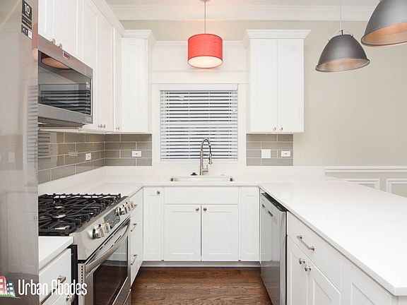 5th image of 3453 N Hoyne Ave #1A