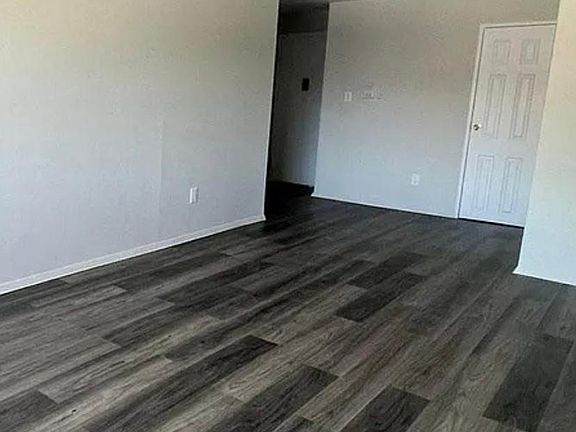 3rd image of 10606 Guy R Brewer Blvd #2C