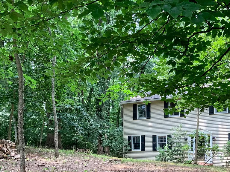 413 Fruit Farm Rd — Photo 4