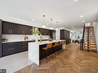 2037 Locust St, Philadelphia, PA 19103