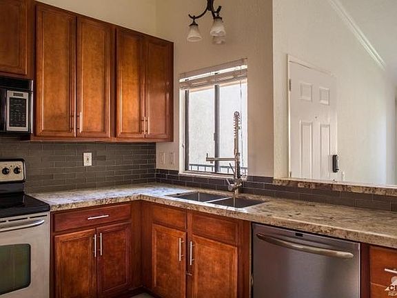 2nd image of 78650 Avenue 42 APT 1310