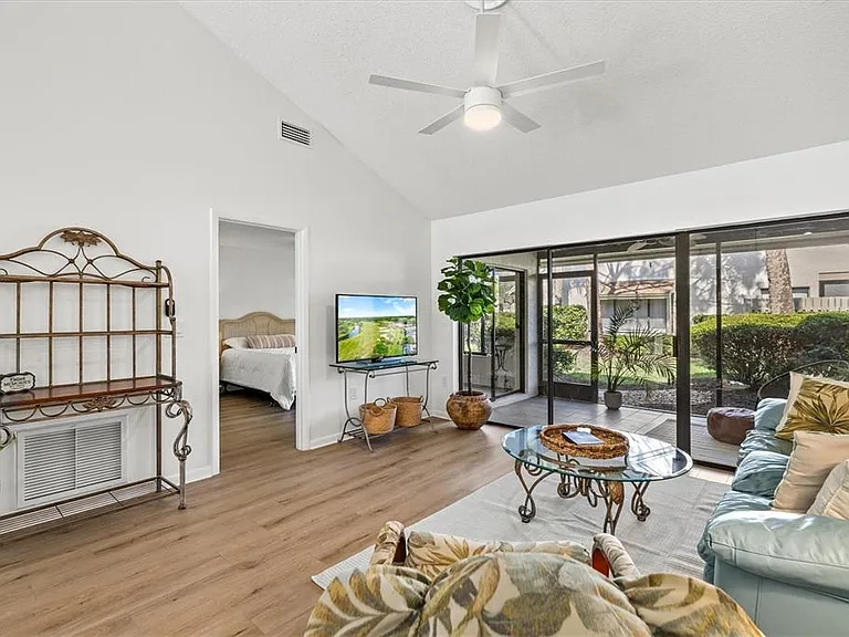 5354 Myrtle Wood #50 — Photo 8