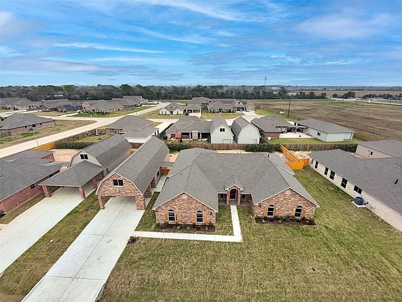 2nd image of 3703 Pedregal Rd