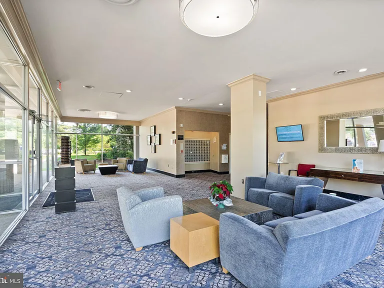 6621 Wakefield Dr #913 — Photo 6