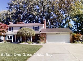 2870 Nottingham Dr E, Saginaw, MI
