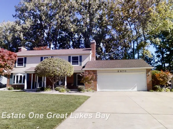 2870 Nottingham Dr E, Saginaw, MI 48603