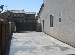 34346 Northhaven Dr, Winchester, CA 92596