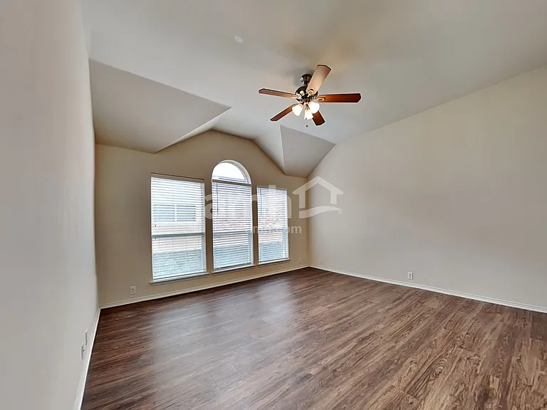 1356 Napa Dr — Photo 11