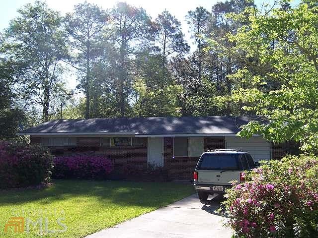 1st image of 23 Carter Dr