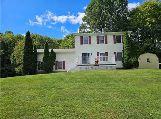 7715 Lamor Rd, Mercer, PA 16137