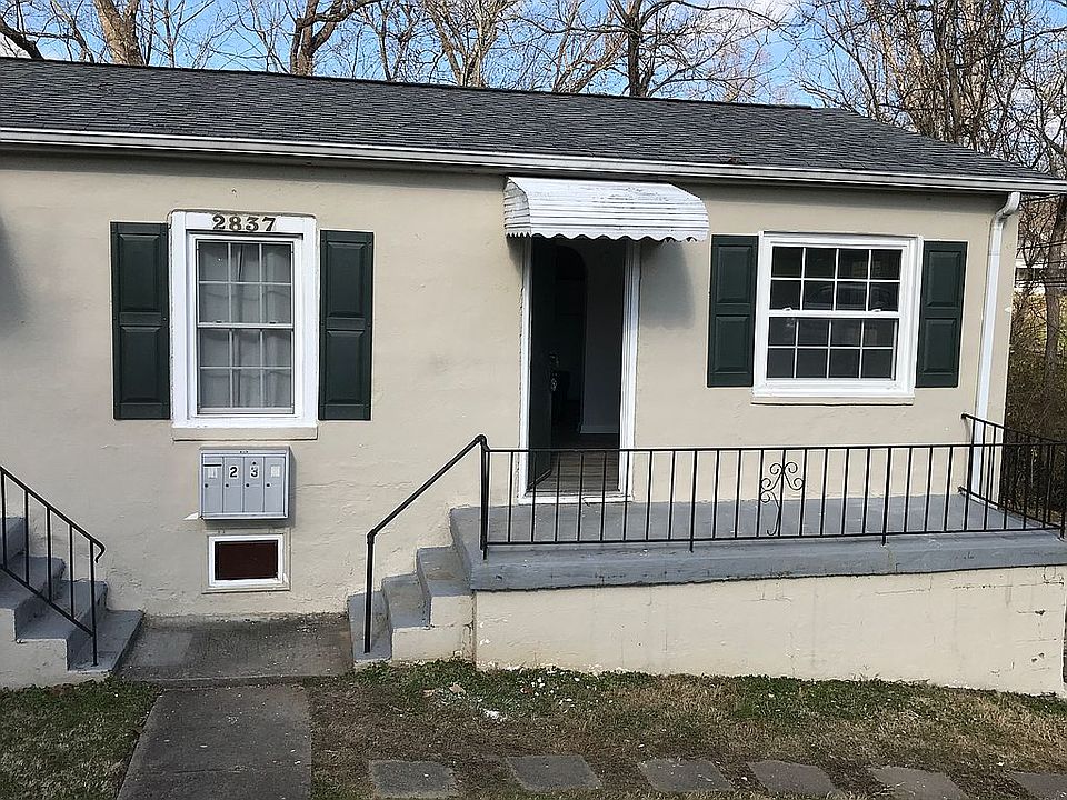 1st image of 2837 Woodrow Dr
