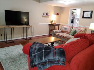 130 Fernbanks Ct, Athens, GA 30605