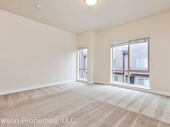 4th image of 2139 S G St #7042434