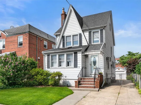 6148 220th Street, Oakland Gardens, NY 11364