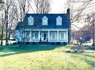 140 Willowcreek Rd, Paducah, KY 42003