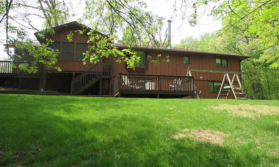 1st image of 2622 Forest Dr