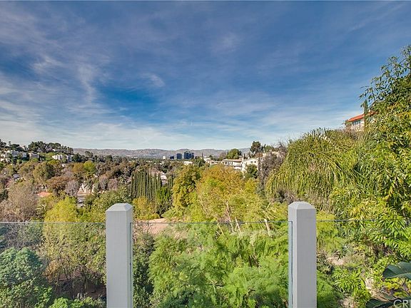 5th image of 21111 San Miguel St