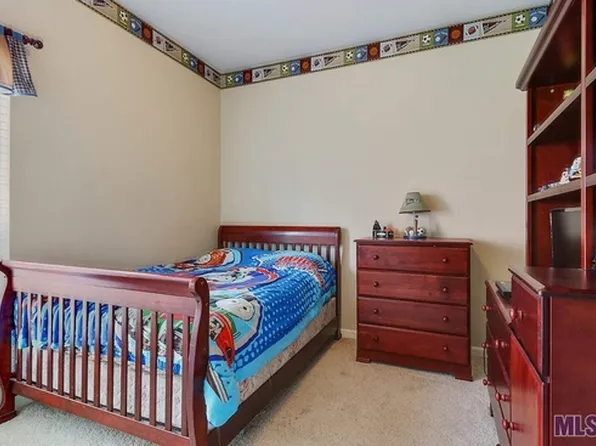 40485 Cross Creek Ave, Gonzales, LA 70737