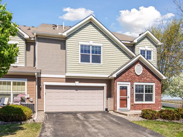 8153 W 133rd St, Savage, MN 55378