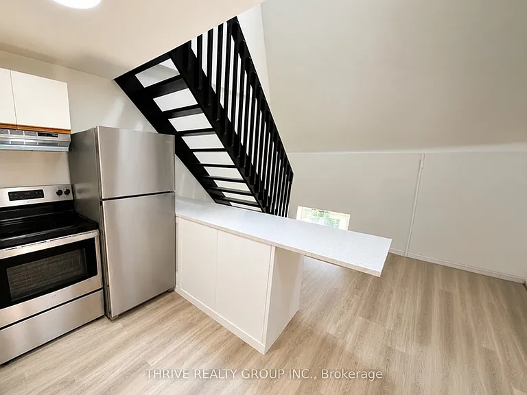 87 Frank St #301 — Photo 2