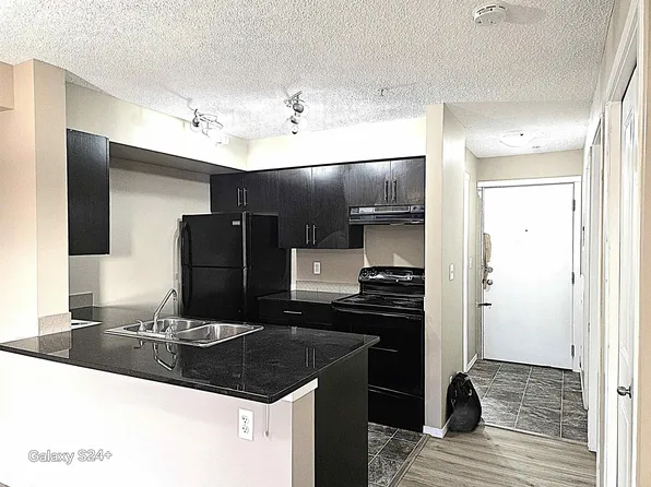 3207 James Mowatt Trl SW #210, Edmonton, AB T6W 3L6