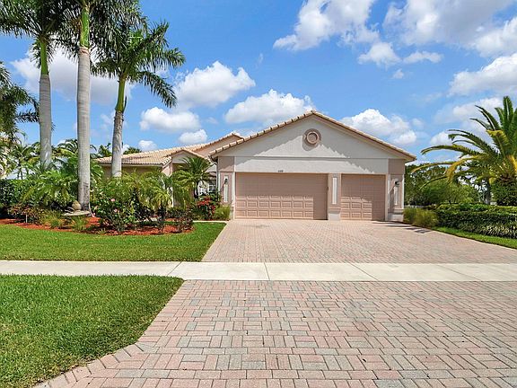 2nd image of 4688 Manderly Dr