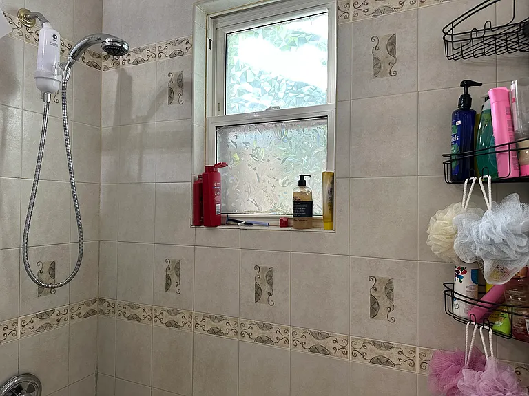 918 W Camplain Rd #1 — Photo 22