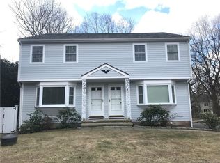 16 Ledge Ave, New Canaan, CT 06840