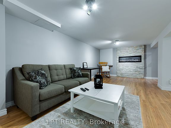 5th image of 34 Cedar Creek Rd
