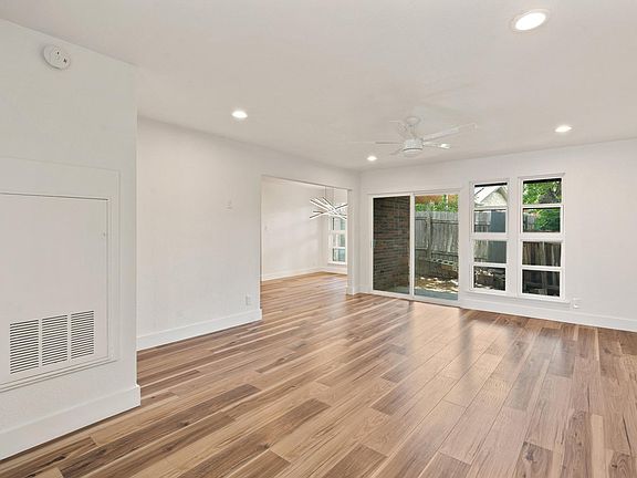 5th image of 1918 Valley Hill Cir Unit 2