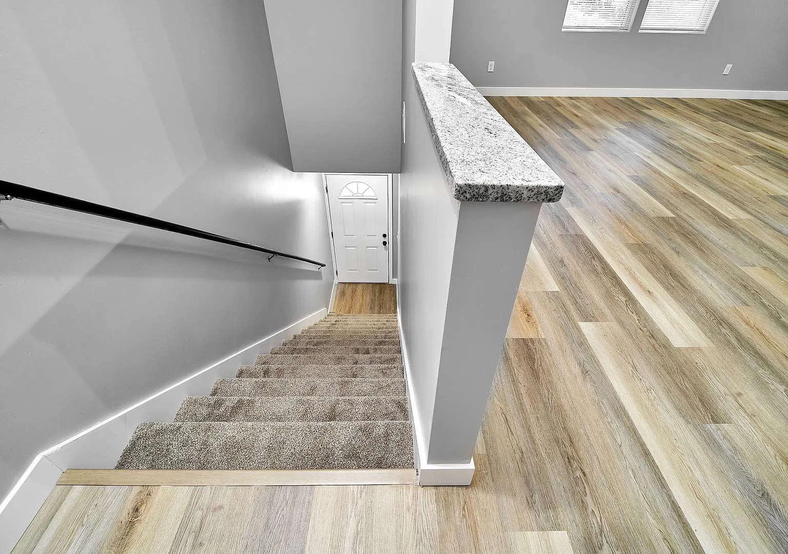 3BD/2BA brand new condo in Irvington! — Photo 3