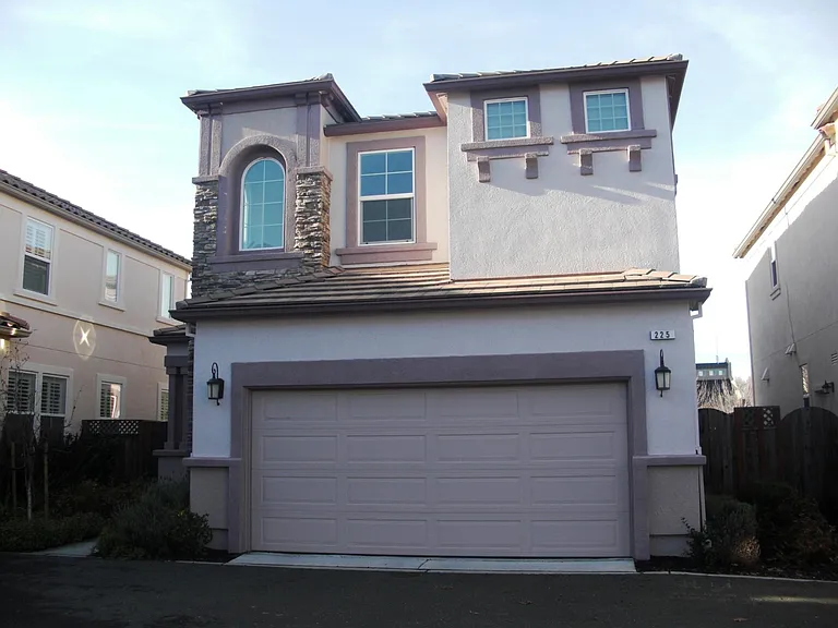 125 Barbera Ct — Photo 1