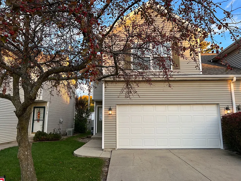 1034 Doral Dr — Photo 20