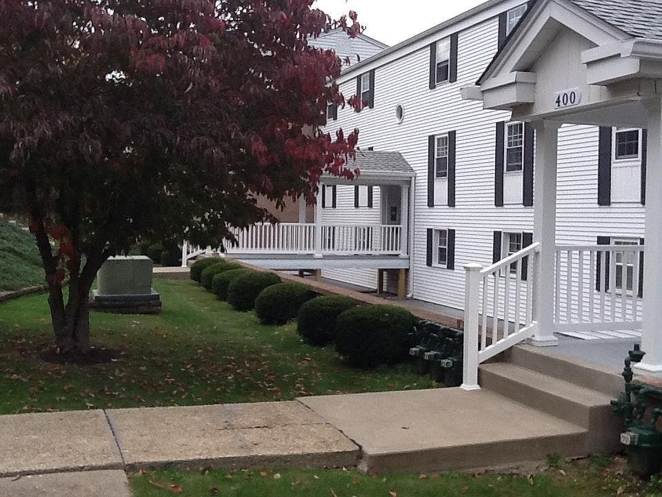 Front of bldg