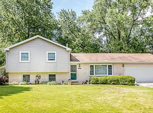 422 Ohio Rd, Frankfort, IL 60423