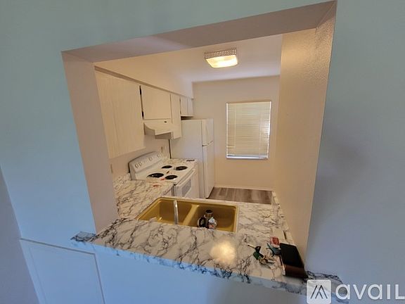3rd image of 3178 Mission Grove Dr #3178