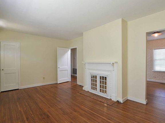 2nd image of 1307 5th Ave