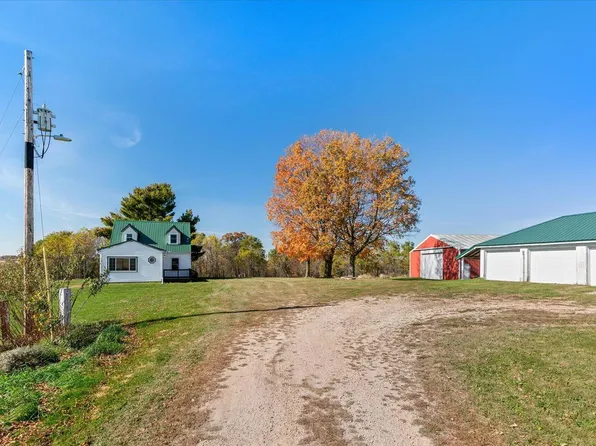 E7397 Monson ROAD, Viroqua, WI 54665