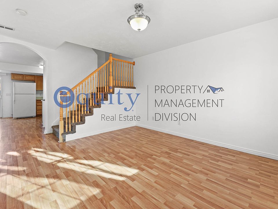 1st image of 377 E Newsome Park Ln