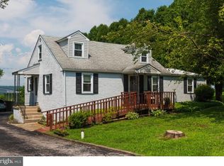 39 Beechwood Ave, Malvern, PA 19355