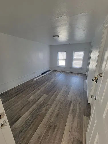 423 W Forest Ave Photo 1