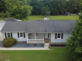 162 Price Dr W, Locust Grove, GA 30248