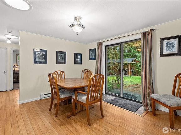5th image of 2515 NE 168th Street