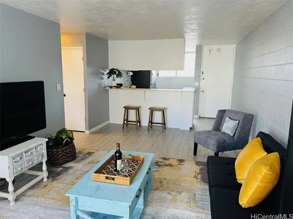 98-729 Moanalua Loop APT 223, Aiea, HI 96701